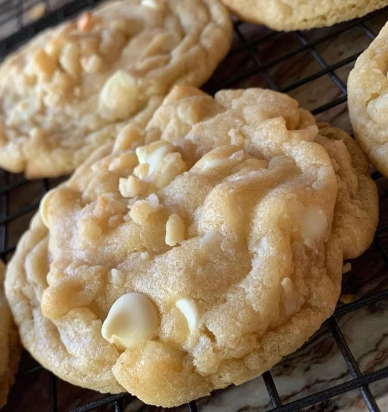 White Chocolate Macadamia Cookies